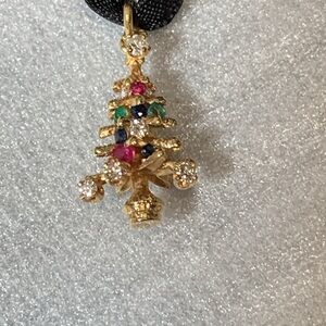 14k Gold Christmas tree w/diamonds, Emeralds, and Rubies 3D